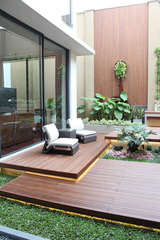 DECKING (10)
